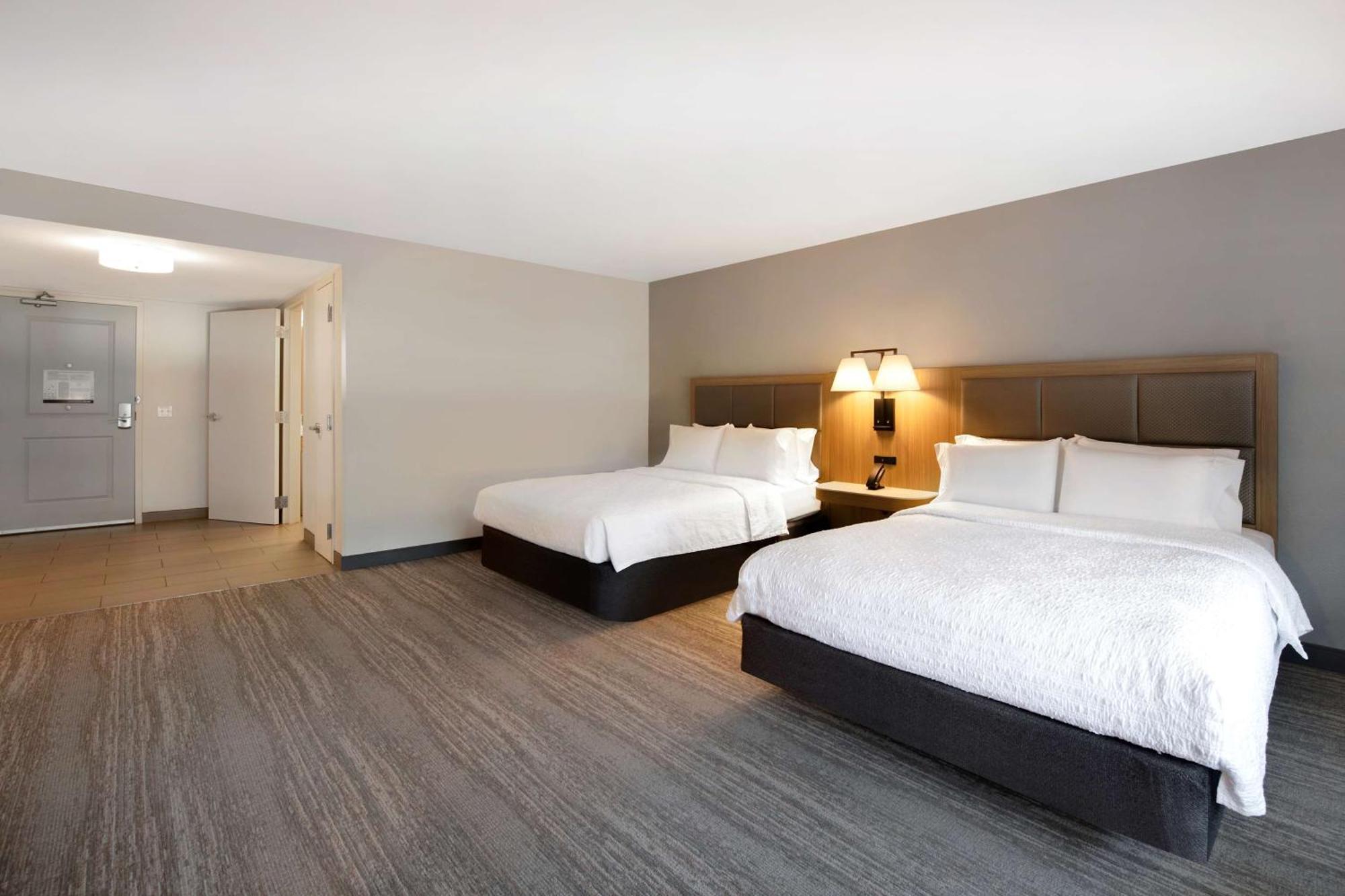 Hampton Inn Anderson/Alliance Business Park Buitenkant foto